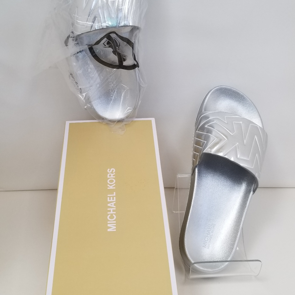 Michael Kors Slide Sandals /Size 8M